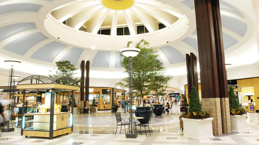 Shopping Mall «Charlottesville Fashion Square», reviews and photos, 1600 Rio Rd E, Charlottesville, VA 22901, USA