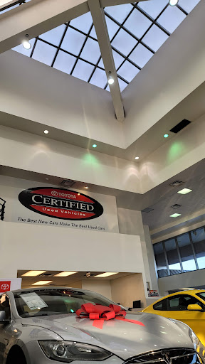 Toyota Dealer «Kings Toyota», reviews and photos, 9500 Kings Auto Mall Rd, Cincinnati, OH 45249, USA