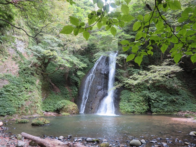 滝の沢神社