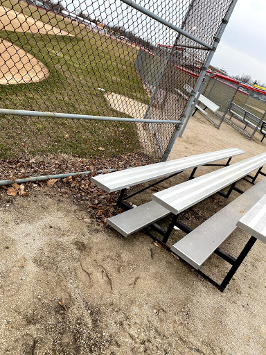 Park «Beecher Center», reviews and photos, 901 Game Farm Rd, Yorkville, IL 60560, USA