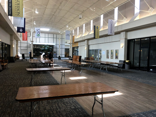 Shopping Mall «McAlister Square», reviews and photos, 225 S Pleasantburg Dr, Greenville, SC 29607, USA