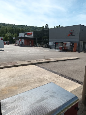 Intermarché station-service Marchaux à Marchaux