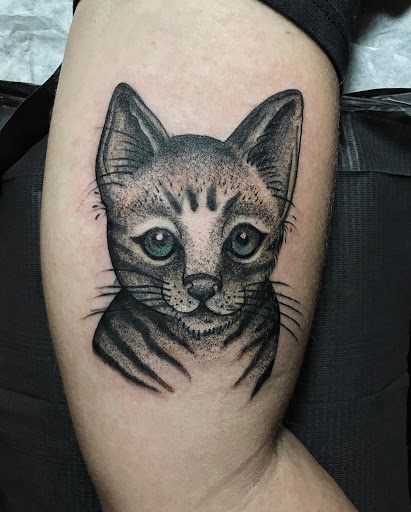 Tattoo Shop «Fleur Noire Tattoo Parlour», reviews and photos, 439 Metropolitan Ave, Brooklyn, NY 11211, USA