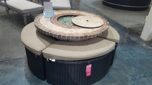 Hot Tub Store «Premier Pool & Spa», reviews and photos, 2985 Water Tower Pl, Chanhassen, MN 55317, USA