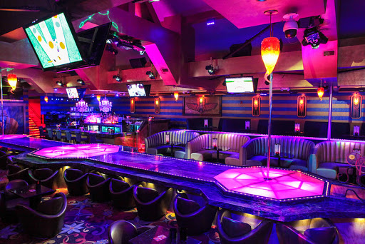 Night Club «Coliseum Adult Entertainment», reviews and photos, 11300 East 8 Mile Road, Detroit, MI 48205, USA