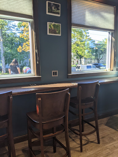 Coffee Shop «Walnut & Park Cafe», reviews and photos, 322 W Walnut St, Kalamazoo, MI 49007, USA
