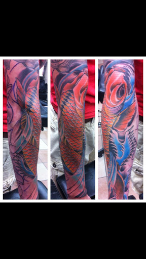 Explore small face tattoo ideas, creative tattoo ideas in Springfield, available at Newage Tattoos and Body Piercings