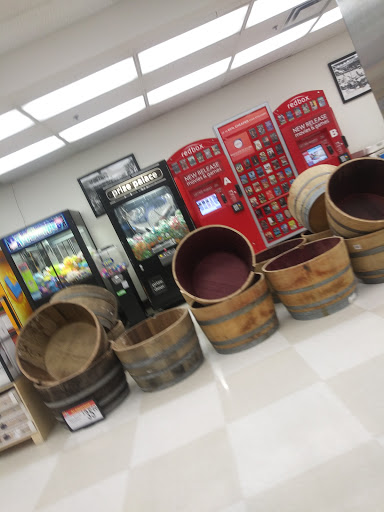 Supermarket «Lucky», reviews and photos, 291 McCray St, Hollister, CA 95023, USA