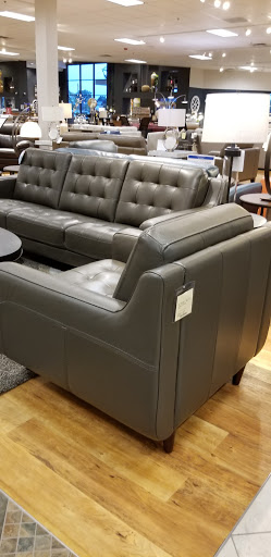 Furniture Store «Steinhafels Furniture», reviews and photos, 569 N Milwaukee Ave, Vernon Hills, IL 60061, USA