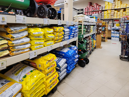 Home Improvement Store «De Ronne Hardware And Rental», reviews and photos, 28700 Harper Ave, St Clair Shores, MI 48081, USA