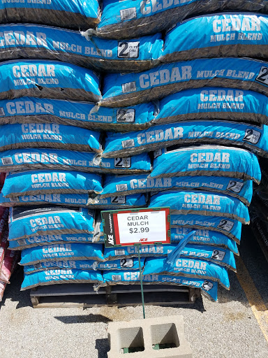 Hardware Store «Charleston Ace Hardware», reviews and photos, 1320 E St, Charleston, IL 61920, USA