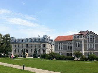 Boğaziçi Üniversitesi Albert Long Hall Kültür Merkezi