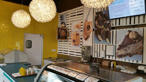 Ice Cream Shop «Cookie Dough Creamery», reviews and photos, 7227 N High St, Worthington, OH 43085, USA