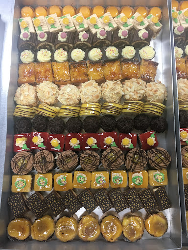 Pastelería Montcada en Montcada i Reixac, Barcelona