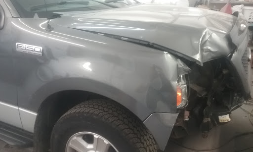 Auto Body Shop «Akron Auto Painting Inc», reviews and photos, 917 W Bowery St, Akron, OH 44307, USA