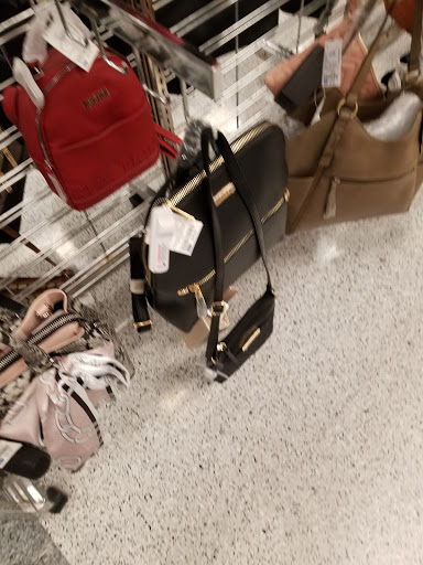 Clothing Store «Ross Dress for Less», reviews and photos, 14200 Baltimore Ave, Laurel, MD 20707, USA