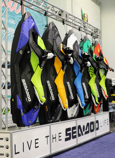 Motorsports Store «Minneapolis Motor Sports», reviews and photos, 801 Louisiana Ave S, Minneapolis, MN 55426, USA