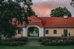 Blankenfelde Manor image