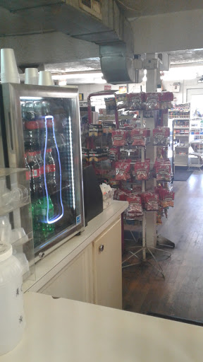 Grocery Store «Payton Grocery», reviews and photos, 9658 Spotswood Trail, Stanardsville, VA 22973, USA