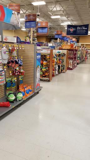 Pet Supply Store «PetSmart», reviews and photos, 335 Congress Ave, Boynton Beach, FL 33426, USA