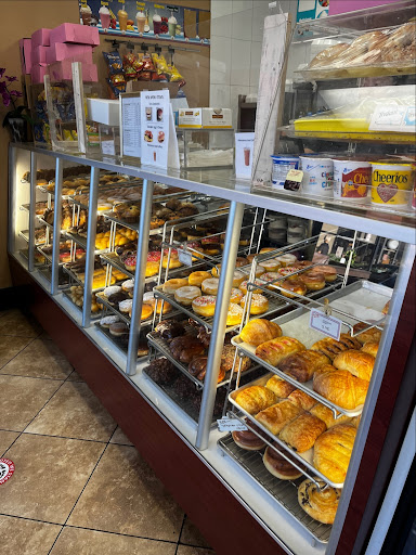 Donut Shop «Tasty Donuts and Cafe», reviews and photos, 8205 Santa Monica Blvd, West Hollywood, CA 90046, USA