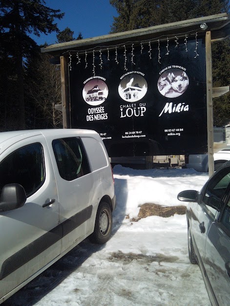 Le Chalet du Loup - Restaurant - La Féclaz - Motoneige - lancer de haches à La Féclaz