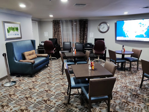 Holiday Inn Express & Suites Santa Clara, an IHG Hotel image