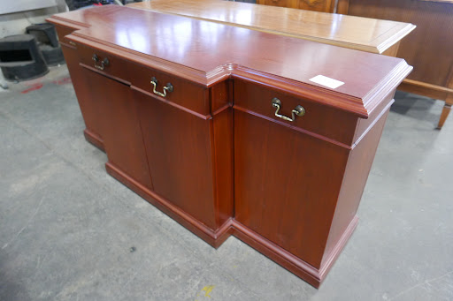 Used Office Furniture Store «TR Trading Company», reviews and photos, 15604 S Broadway, Gardena, CA 90248, USA