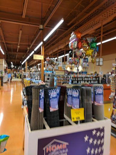 Supermarket «Wegmans», reviews and photos, 4287 Genesee Valley Plaza Rd, Geneseo, NY 14454, USA