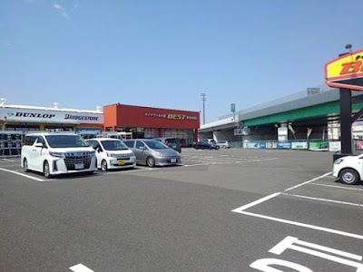 タイムズのB タイヤワールド館ベスト 多賀城店駐車場