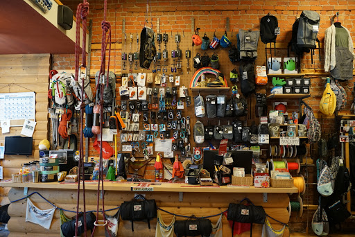 Outdoor Sports Store «Moosejaw», reviews and photos, 327 S Main St, Ann Arbor, MI 48104, USA