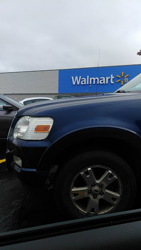 Department Store «Walmart Supercenter», reviews and photos, 1015 New Moody Ln, La Grange, KY 40031, USA