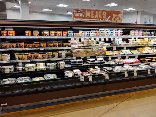 Grocery Store «Fresh Thyme Farmers Market- Lafayette», reviews and photos, 220 S Creasy Ln, Lafayette, IN 47905, USA