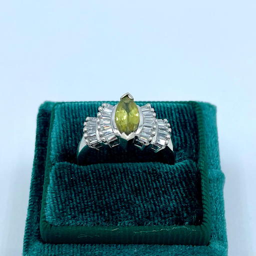 Pawn Shop «Virginia Beach Pawn and Jewelry», reviews and photos, 829 Lynnhaven Pkwy #111, Virginia Beach, VA 23452, USA