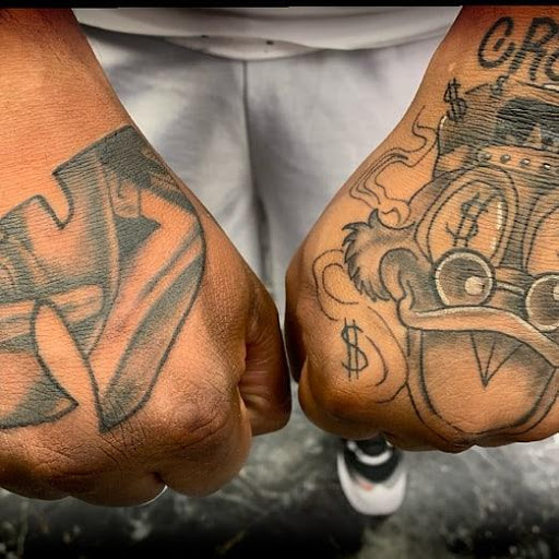 Tattoo Shop «Diamond Tattoos», reviews and photos, 7870 Culebra Rd #23, San Antonio, TX 78251, USA