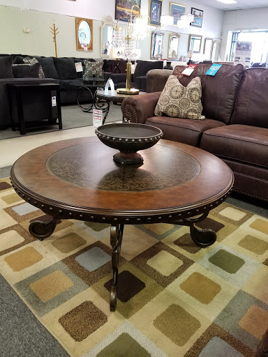 Meyers & Tabakin Furniture, 825 High St, Portsmouth, VA 23704, USA, 