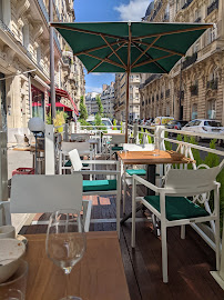 Atmosphère du Restaurant français Le Bistrot Flaubert à Paris - n°10