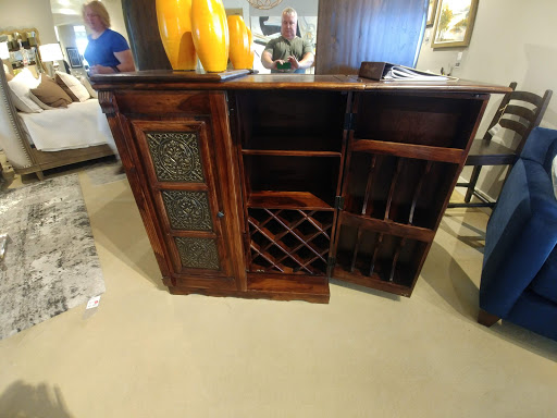 Furniture Store «Walter E. Smithe Furniture + Design», reviews and photos, 1725 S Randall Rd, Geneva, IL 60134, USA