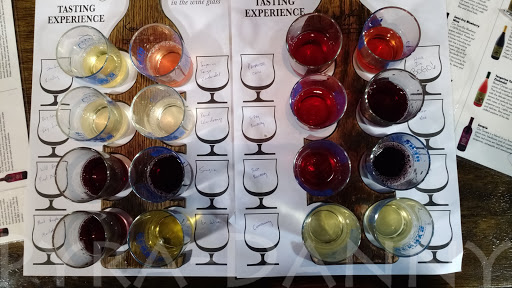 Winery «Keel and Curley Winery», reviews and photos, 5210 Thonotosassa Rd, Plant City, FL 33565, USA