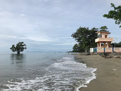 Pantai Parapat Makuau Tungku