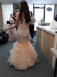 Teresa's Tailor - Photo 9 - Car repair in Victorville, CA, Victorville