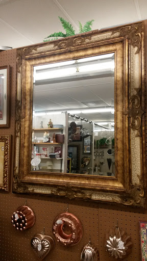 Shopping Mall «Old Town Shopping Center», reviews and photos, 2528 S Campbell Ave, Springfield, MO 65807, USA