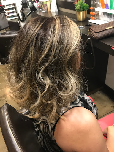 Beauty Salon «1st Avenue Salon», reviews and photos, 10 N 1st Ave, Arcadia, CA 91006, USA