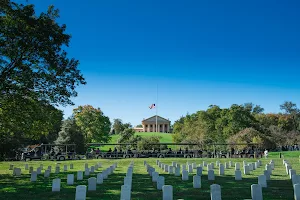 Arlington National Cemetery Tours image