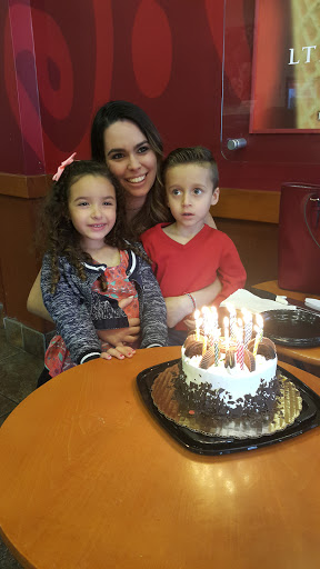 Ice Cream Shop «Cold Stone Creamery», reviews and photos, 15 Blake Blvd, Kissimmee, FL 34747, USA