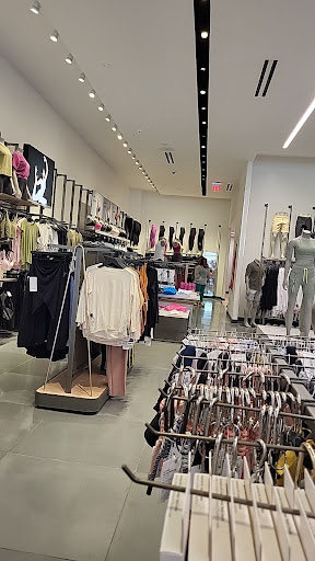 Sportswear Store «lululemon», reviews and photos, 710 Americana Way, Glendale, CA 91210, USA