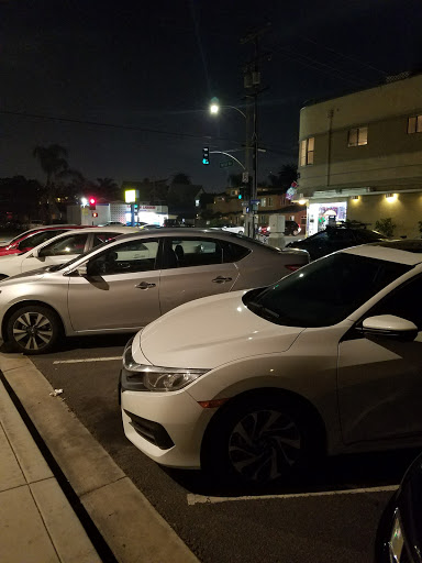 Tobacco Shop «Goodfellas Smoke Shop», reviews and photos, 1504 E Broadway, Long Beach, CA 90802, USA