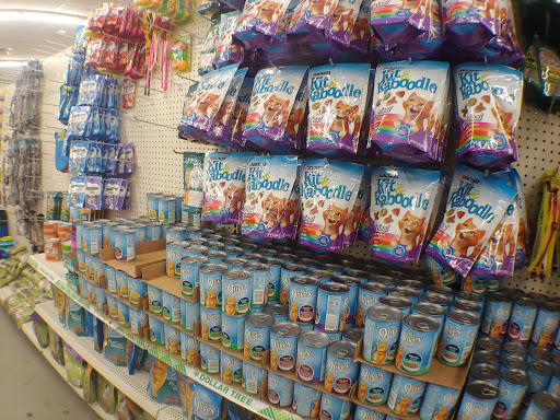 Dollar Store «Dollar Tree», reviews and photos, 2375 S Hwy 27, Clermont, FL 34711, USA