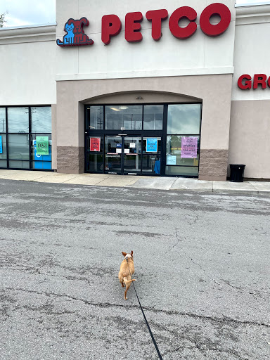Pet Supply Store «Petco Animal Supplies», reviews and photos, 1111 S Main St #100, Bowling Green, OH 43402, USA