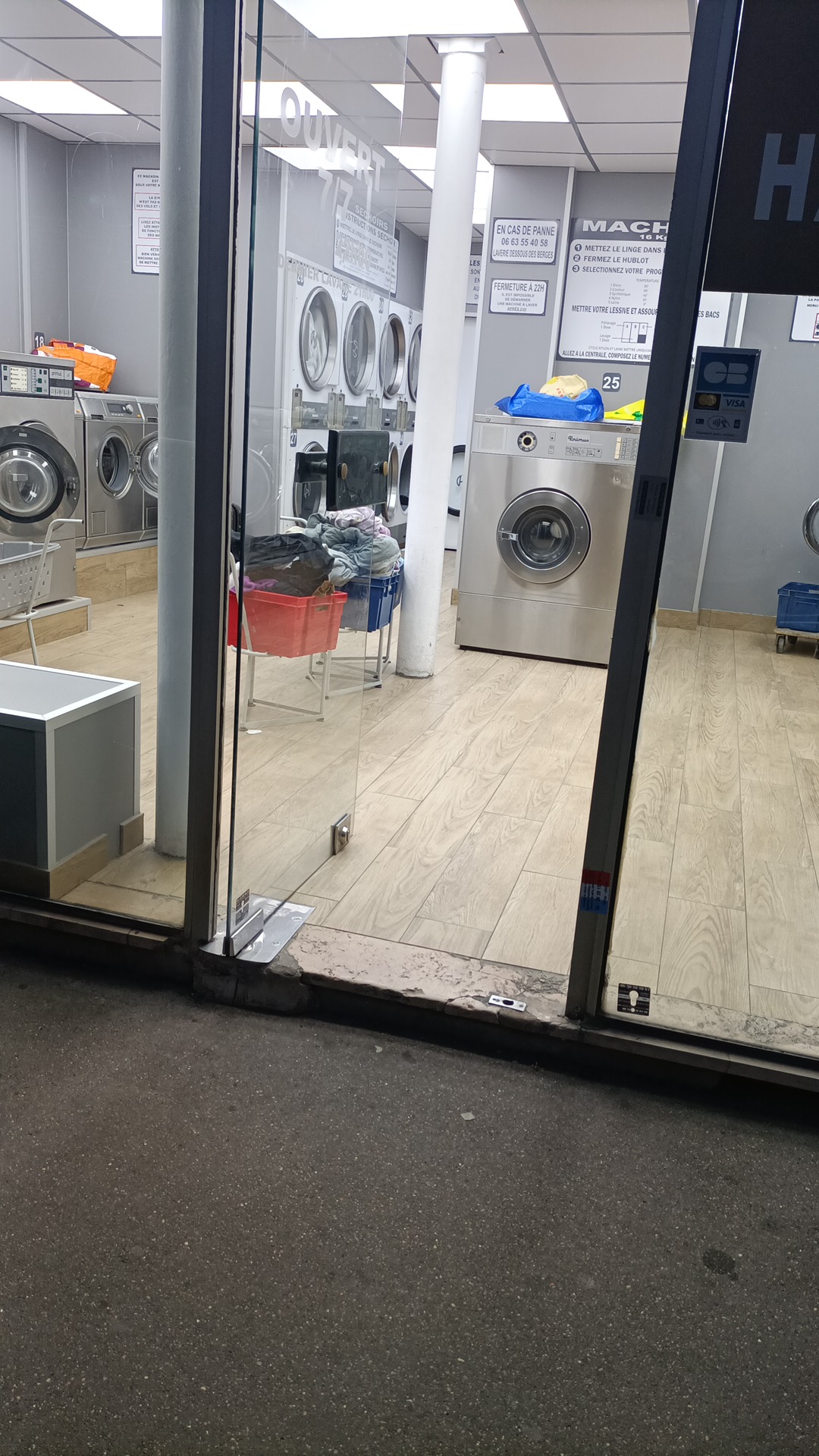 Photo n° 1 de l'avis de CHAKER. fait le 16/10/2019 à 14:32